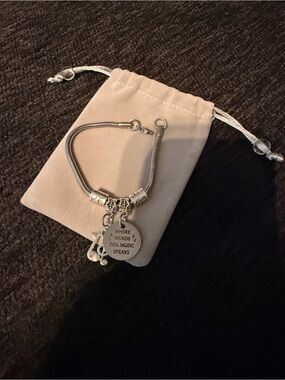 Music Note Silver Charm Bracelet with Inspirational Disc